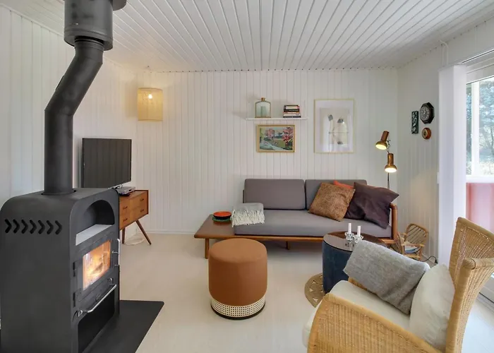 Casa de Férias Aulikki - 900m From The Sea By Interhome